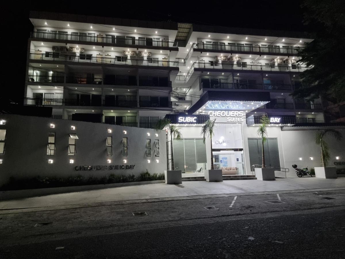 Chequers Suites Subic Bay Olongapo Exterior photo