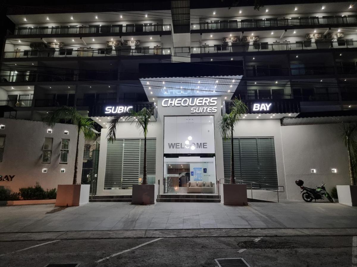 Chequers Suites Subic Bay Olongapo Exterior photo